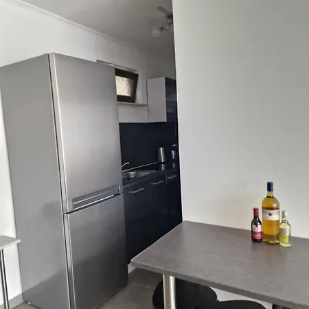 Ferienunterkunft Mit Whirlpool, Sauna Und Garten * Medebach